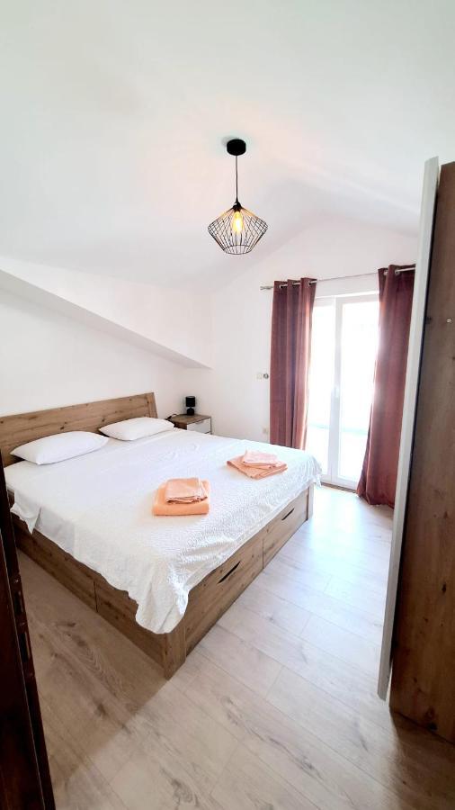 Apartman Tutti Шибеник Экстерьер фото
