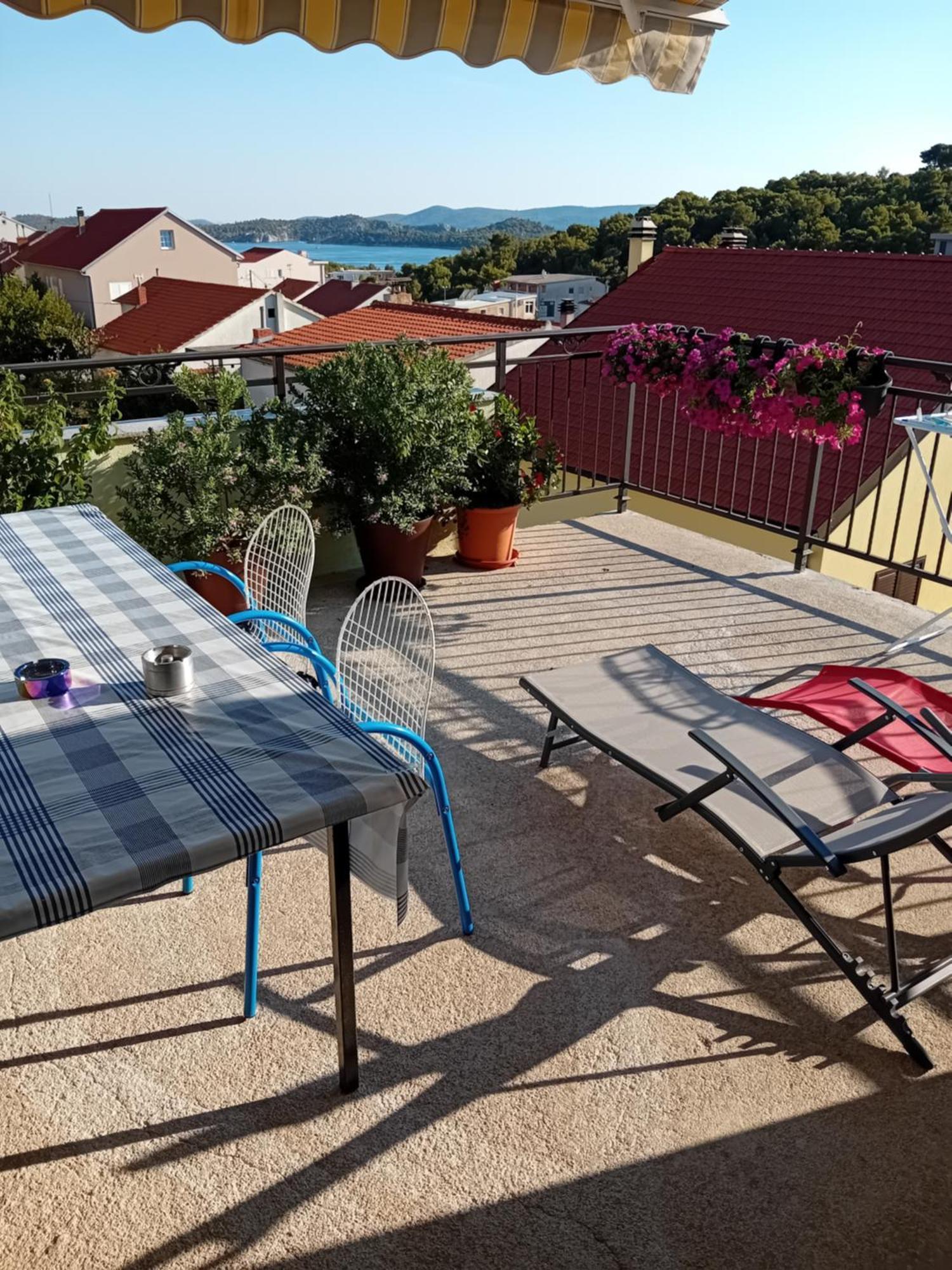 Apartman Tutti Шибеник Экстерьер фото